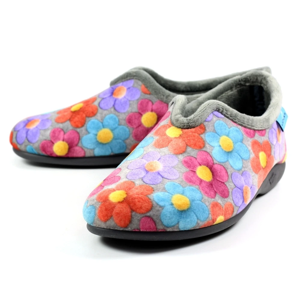 LUNAR Celebrate Grey Slipper 5 LUNAR Celebrate Grey Slipper - Image 5