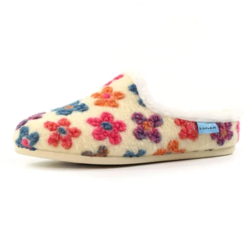 LUNAR Dolly White Slipper -Slipper Supply Store dolly white slipper p7520 433125 image