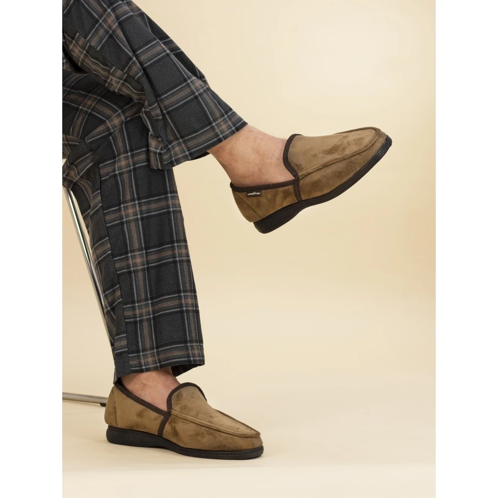 Goodyear Eden Brown Slipper 2 Goodyear Eden Brown Slipper - Image 2