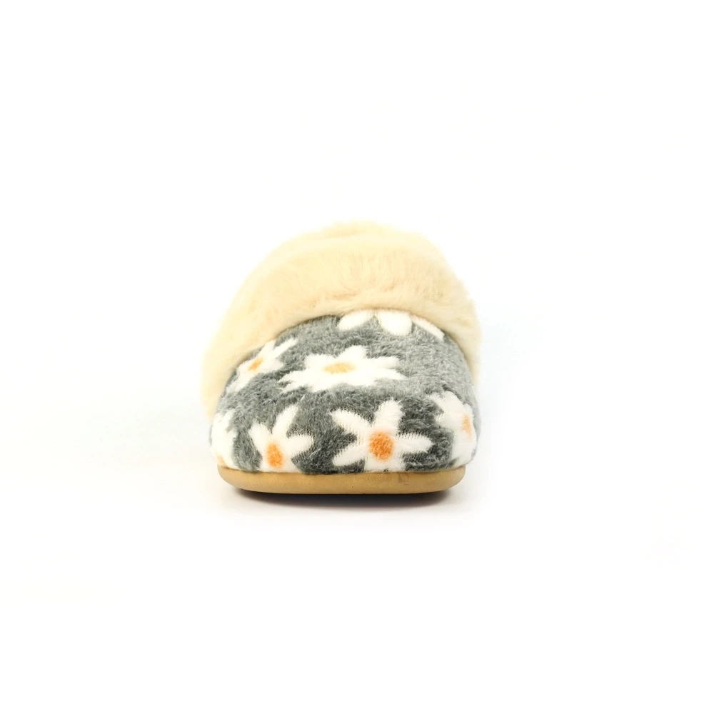 LUNAR Ellis Grey Slipper 5 LUNAR Ellis Grey Slipper - Image 5