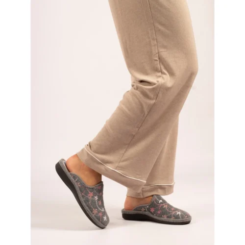 LUNAR Genesis Grey Slipper -Slipper Supply Store genesis grey slipper p7572 434371 image