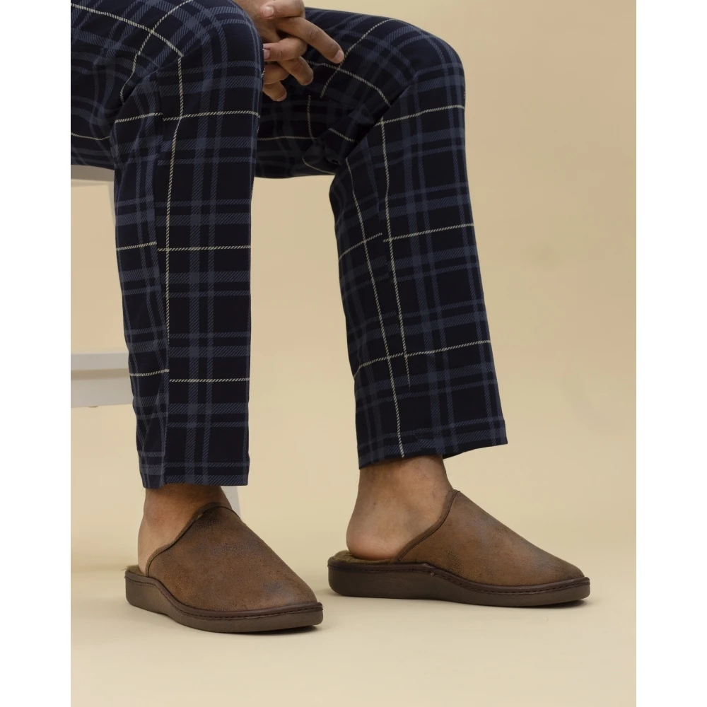 Glen II Brown Slipper 2 Glen II Brown Slipper - Image 2