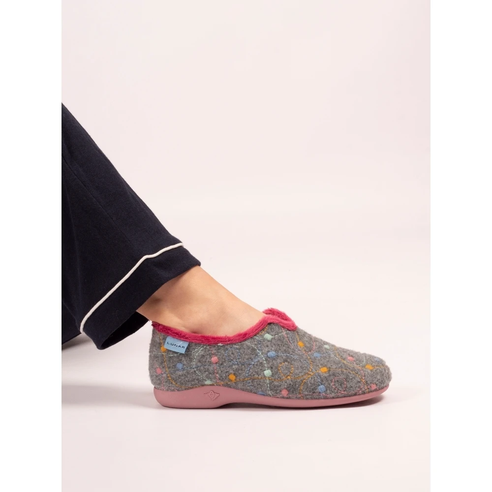 LUNAR Helsinki Grey Slipper 2 LUNAR Helsinki Grey Slipper - Image 2