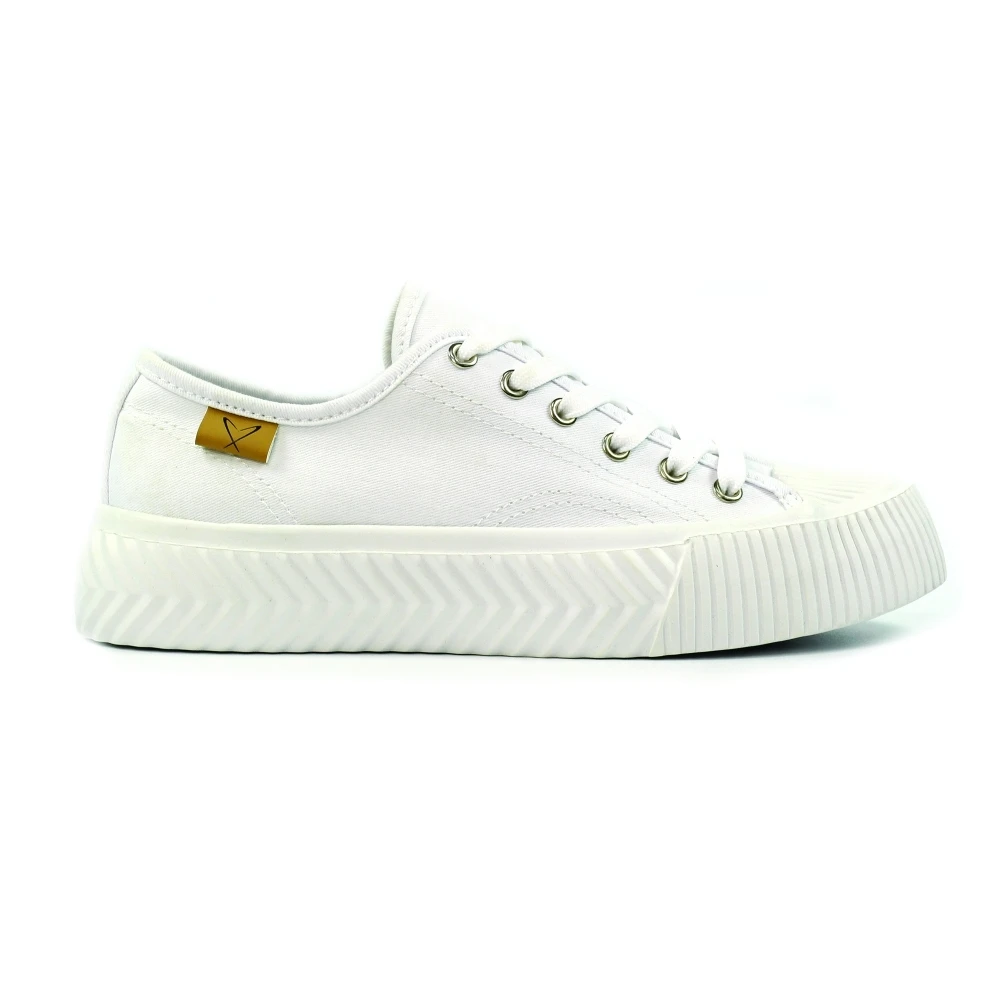 LUNAR Jayne II White Trainer 1 LUNAR Jayne II White Trainer