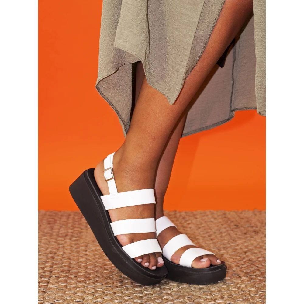 LUNAR Lipstick White Sandal 2 LUNAR Lipstick White Sandal - Image 2