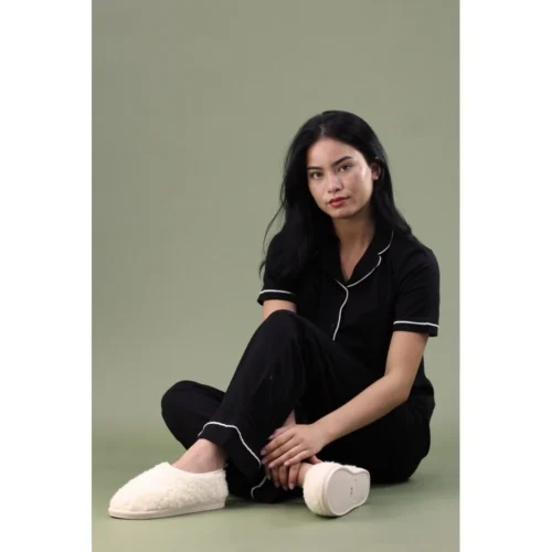 LUNAR Lorella II Cream Slipper 9 LUNAR Lorella II Cream Slipper -Slipper Supply Store lorella ii cream slipper p6091 368140 image