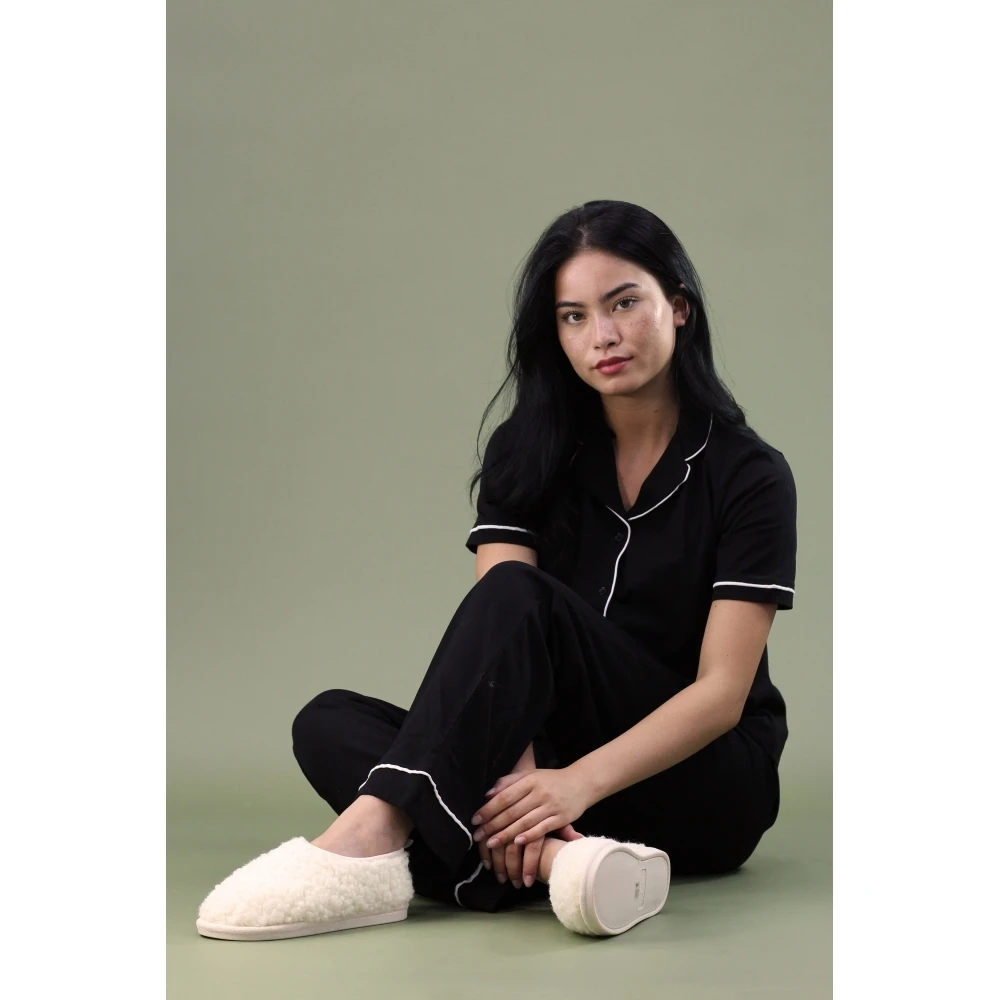 LUNAR Lorella II Cream Slipper 2 LUNAR Lorella II Cream Slipper - Image 2