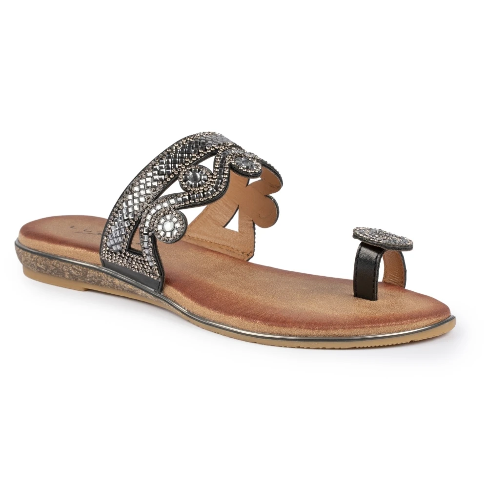 LUNAR Lynn Toe Loop Sandal 2 LUNAR Lynn Toe Loop Sandal - Image 2