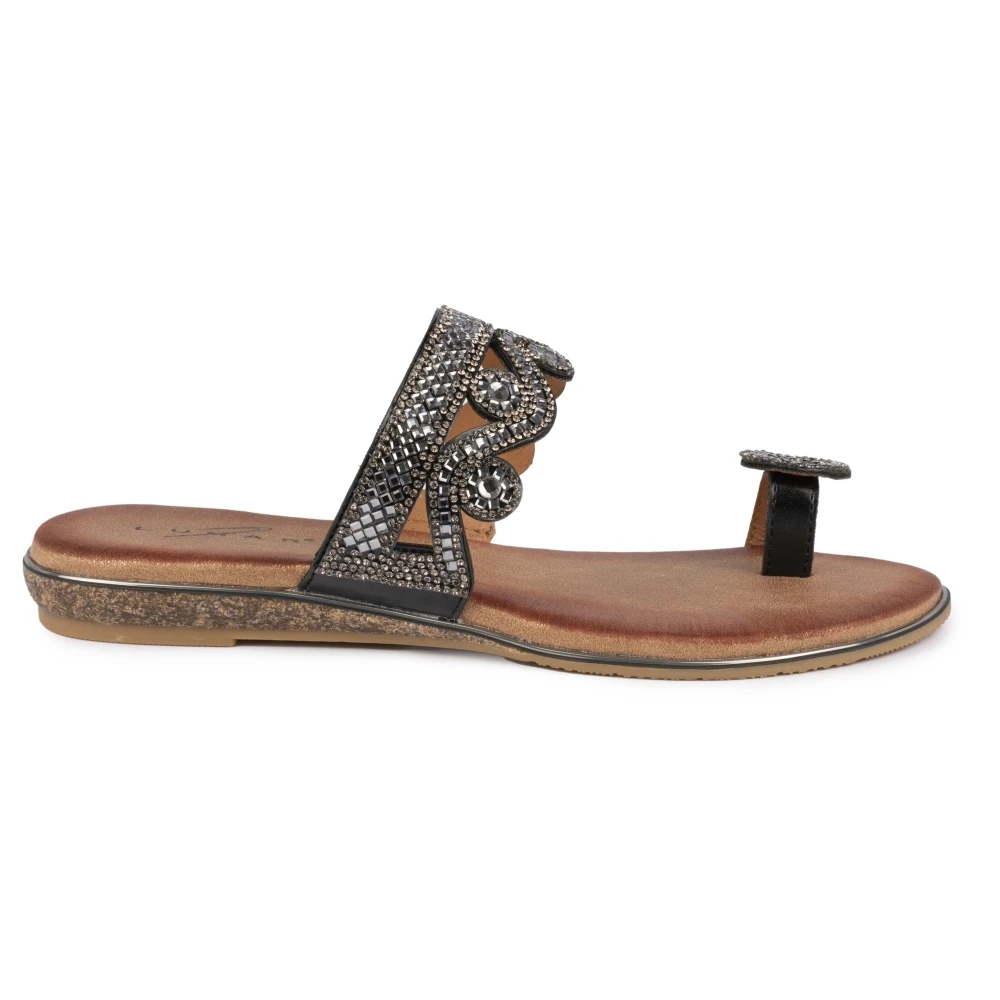 LUNAR Lynn Toe Loop Sandal 1 LUNAR Lynn Toe Loop Sandal