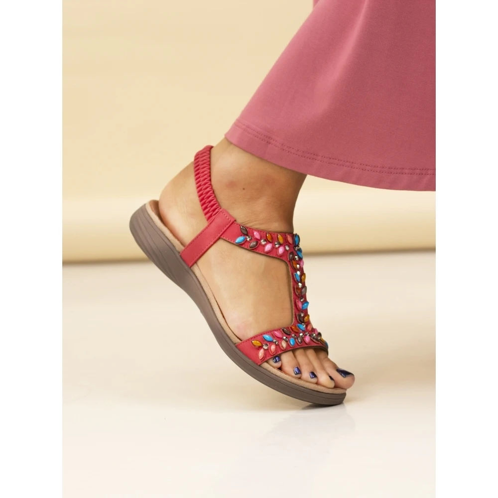 LUNAR Ravello Red Sandal 2 LUNAR Ravello Red Sandal - Image 2